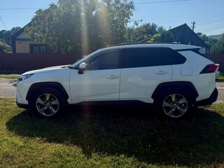 2020 Toyota RAV4 V (XA50), белый, 3000000 рублей, вид 4