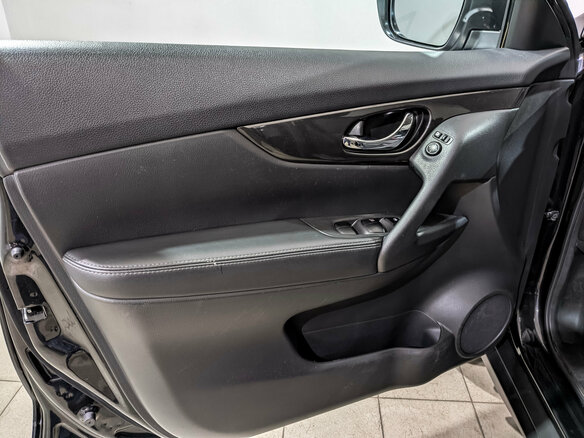 2018 Nissan X-Trail III Рестайлинг, чёрный, 2150000 рублей - вид 17