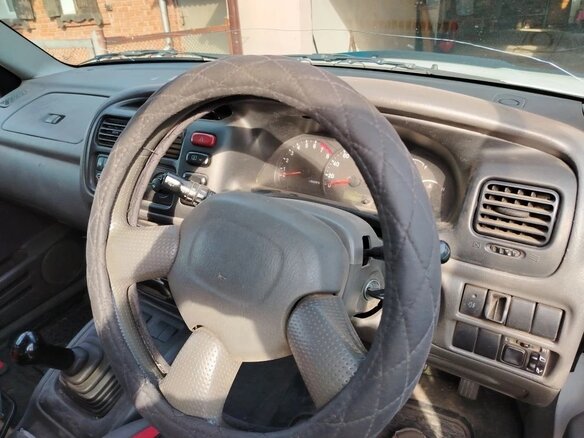1997 Suzuki Escudo II, белый, 500000 рублей - вид 5