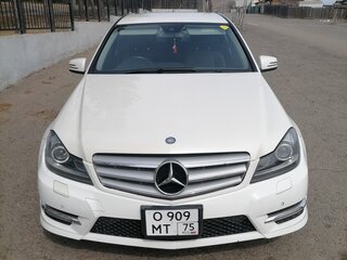 2011 Mercedes-Benz C-Класс 200 III (W204) Рестайлинг, белый, 1299000 рублей, вид 2