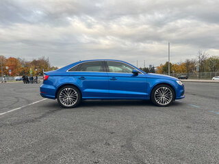 2020 Audi A3 III (8V) Рестайлинг, синий, 1900000 рублей, вид 4