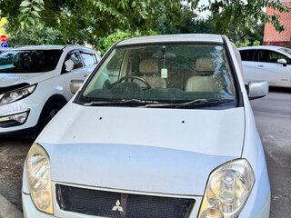2000 Mitsubishi Dingo I, белый, 145000 рублей, вид 1