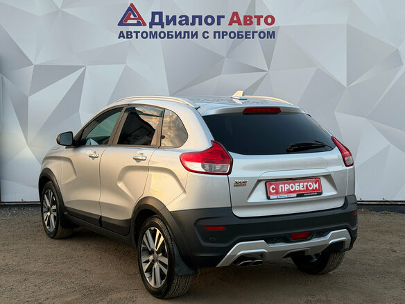 2018 Lada (ВАЗ) XRAY Cross I, серебристый, 990000 рублей - вид 6