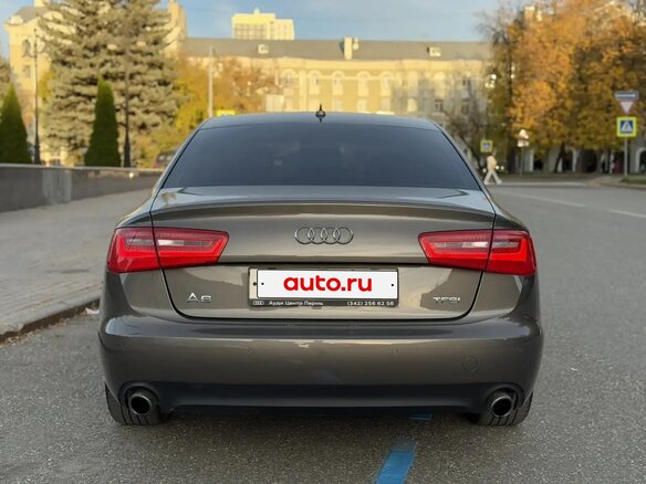 2013 Audi A6 IV (C7), серый, 1350000 рублей - вид 4
