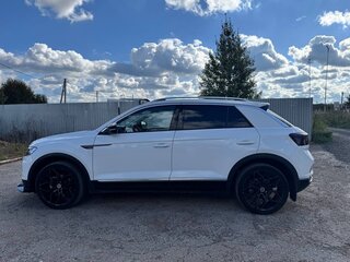 2022 Volkswagen T-Roc I (China Market), белый, 2430000 рублей, вид 2