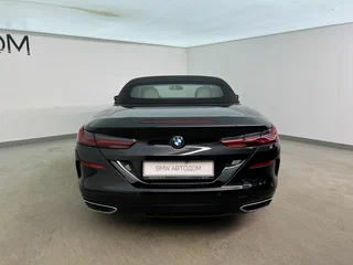 2020 BMW 8 серии 840i xDrive II (G14/G15/G16), чёрный, 7850000 рублей, вид 4