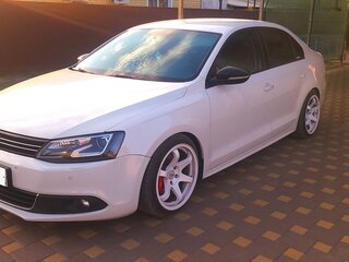 2013 Volkswagen Jetta VI, белый, 1330000 рублей, вид 1