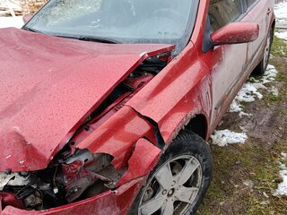 2002 Renault Laguna II, красный, 120000 рублей, вид 1