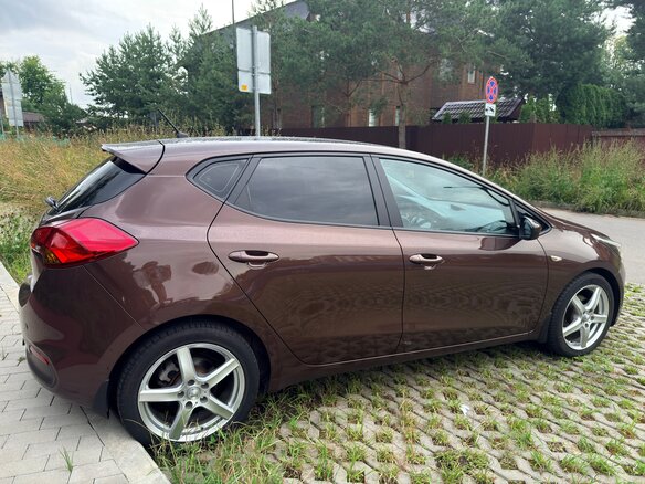 2013 Kia Ceed II, коричневый - вид 1