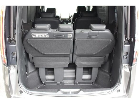 2022 Honda Stepwgn Spada VI, серый, 2220000 рублей - вид 7