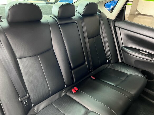 2015 Nissan Sentra VII (B17), серебристый - вид 11