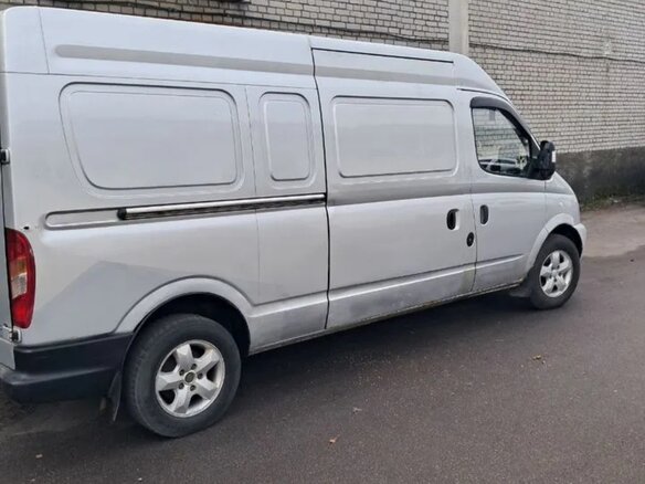 2008 LDV Maxus, серебристый, 800000 рублей - вид 2