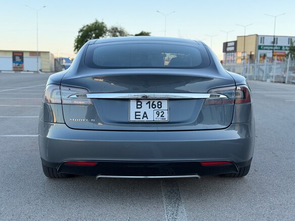 2012 Tesla Model S P85 I, серый - вид 5