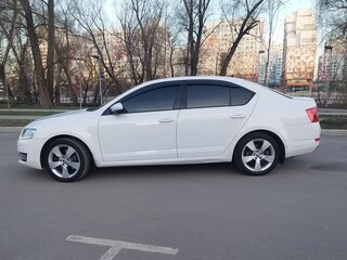 2013 Skoda Octavia III (A7), белый, 1200000 рублей, вид 2
