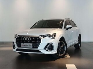 2022 Audi Q3 35 TFSI II (F3), белый, 2410000 рублей, вид 1