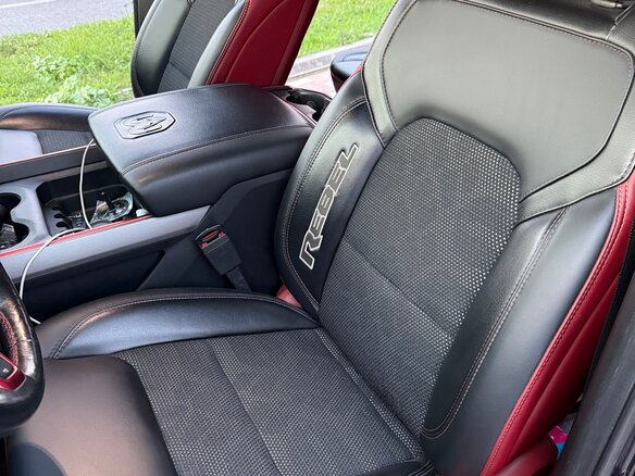2018 Dodge RAM IV (DS/DJ), синий, 6000000 рублей - вид 14