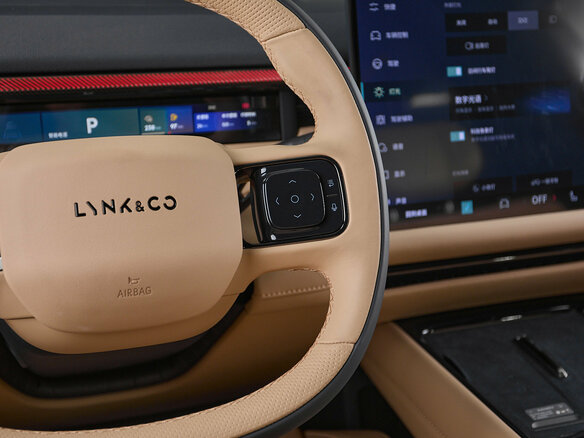 2026 Lynk & Co 900, чёрный, 8650000 рублей - вид 17