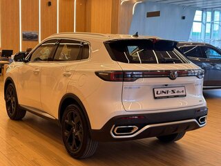 2026 Changan UNI-S I Рестайлинг, белый, 3079900 рублей, вид 3
