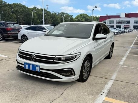 2023 Volkswagen Bora IV (China Market) Рестайлинг, белый, 1050000 рублей, вид 1