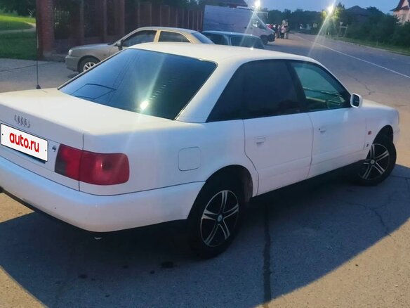 1996 Audi A6 I (C4), белый - вид 4