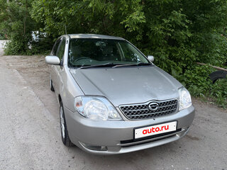 2001 Toyota Corolla IX (E120, E130), серебристый, 399000 рублей, вид 2