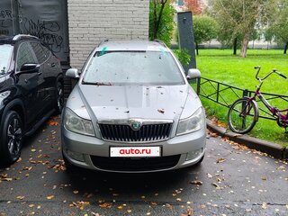 2012 Skoda Octavia II (A5) Рестайлинг, серебристый, 690000 рублей, вид 2