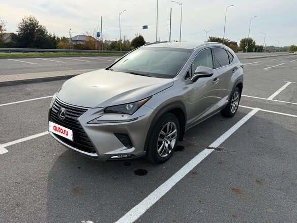 2017 Lexus NX 300 I Рестайлинг, серый, 3155000 рублей - вид 2