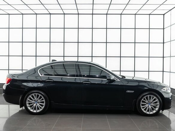 2016 BMW 5 серии 530d xDrive VI (F10/F11/F07) Рестайлинг, чёрный - вид 4