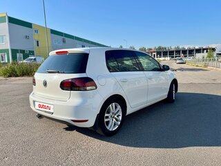 2012 Volkswagen Golf VI, белый, 850000 рублей, вид 3