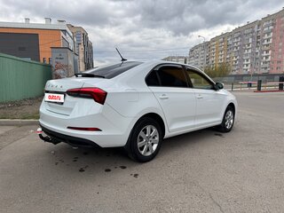 2021 Skoda Rapid II, белый, 1650000 рублей, вид 2