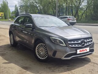 2019 Mercedes-Benz GLA 200 I (X156) Рестайлинг, серый, 3143000 рублей, вид 3