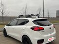 2017 Kia Ceed II Рестайлинг, белый - вид 3