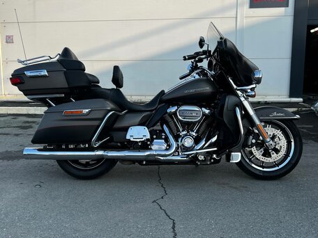 2018 Harley-Davidson Ultra Limited, чёрный, 1750000 рублей, вид 5