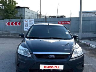 2010 Ford Focus II Рестайлинг, серый, 458000 рублей, вид 1