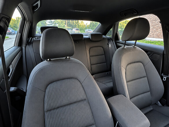 2010 Audi A4 IV (B8), серый, 1050000 рублей - вид 8