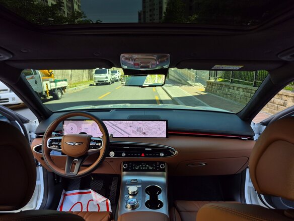 2025 Genesis GV70 I Рестайлинг, белый, 7985069 рублей - вид 5