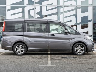2016 Honda Stepwgn V, серый, 1629009 рублей, вид 5