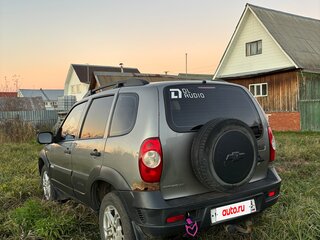2011 Chevrolet Niva I Рестайлинг, серый, 355000 рублей, вид 5