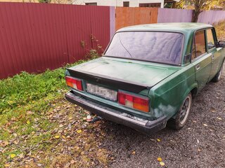 2005 Lada (ВАЗ) 2105, зелёный, 140000 рублей, вид 4