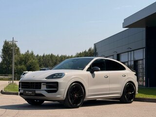 2026 Porsche Cayenne Coupé III Рестайлинг, серый, 17150000 рублей, вид 3
