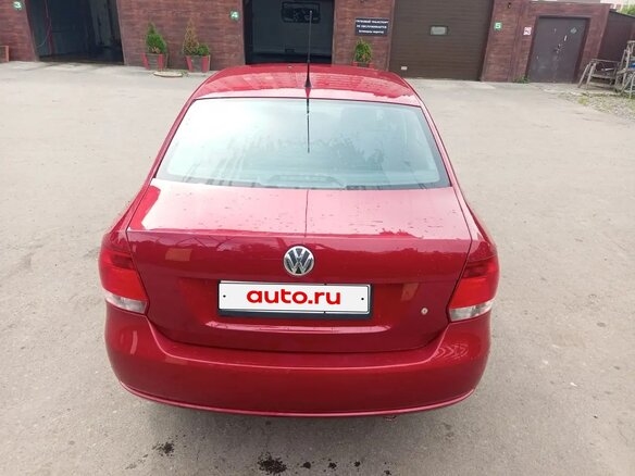 2012 Volkswagen Polo V, красный, 770000 рублей - вид 11