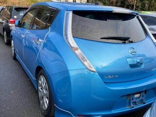 2011 Nissan Leaf I (ZE0/AZE0), голубой, 450000 рублей, вид 3