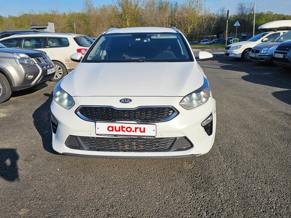 2019 Kia Ceed III, белый, 1590000 рублей