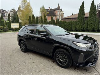 2020 Toyota RAV4 V (XA50), чёрный, 3200000 рублей, вид 1