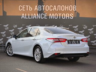 2018 Toyota Camry VIII (XV70), белый, 2395000 рублей, вид 5