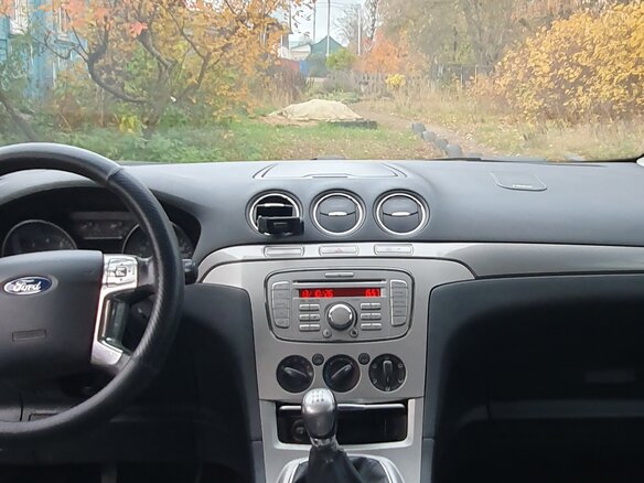 2008 Ford S-MAX I, серебристый, 920000 рублей - вид 9