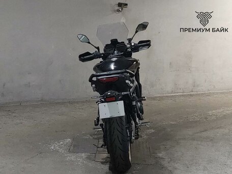 2024 Yamaha MT-09 Tracer (FJ-09), чёрный, 1499000 рублей, вид 4