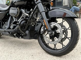 2022 Harley-Davidson Street Glide, чёрный, 2600000 рублей, вид 2