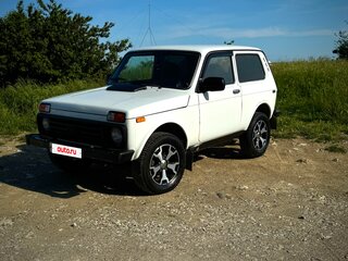 2009 Lada (ВАЗ) 2121 (4x4) I Рестайлинг, белый, 400000 рублей, вид 1