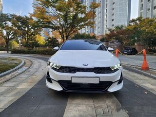 2023 Kia K5 III, белый, 2582000 рублей, вид 3